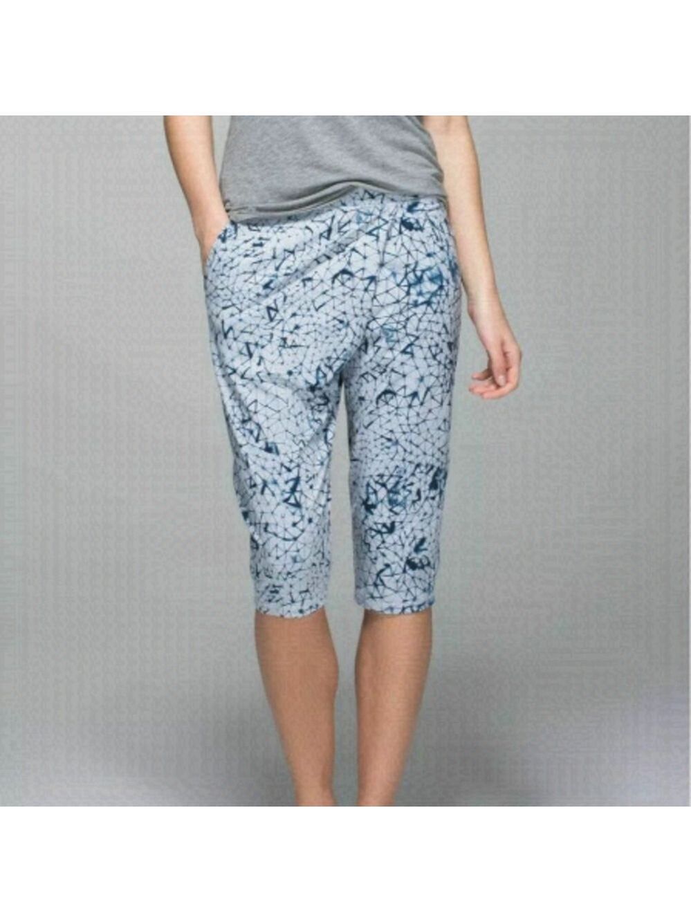 Lululemon | Retreat Yogi Crop Star Crushed Silver Fox Deep Navy